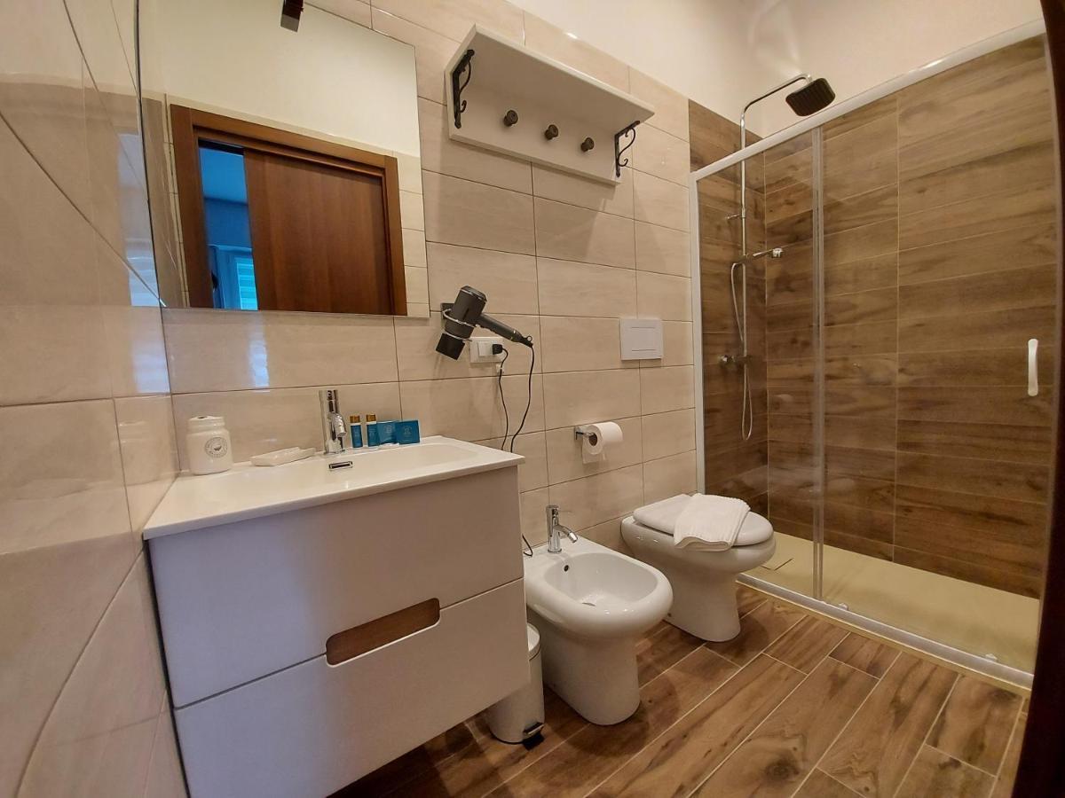 I Tre Marchi Rooms / Camera Mare Termoli Exterior foto